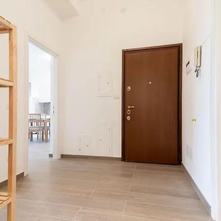 アパート Darsena Flexyrent